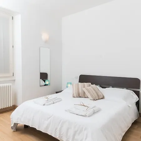 Lady Juliet Apartment